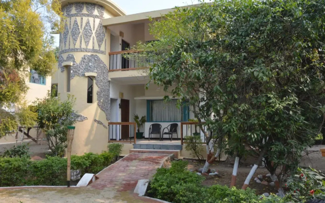 Aacorn Hideaway Resort & Spa