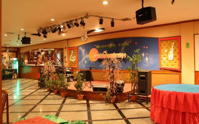JP Emerald Hotel