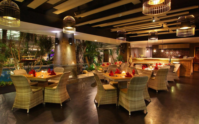 Отель Amaroossa Suite Bali