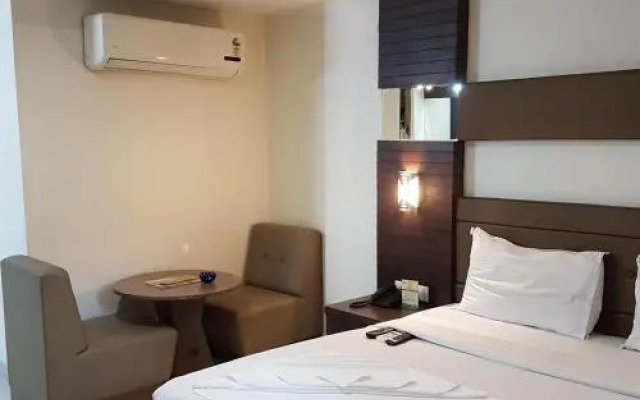 Hotel Swagath Grand Suchitra