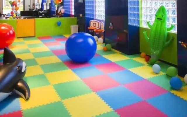 Villa del Palmar Residences