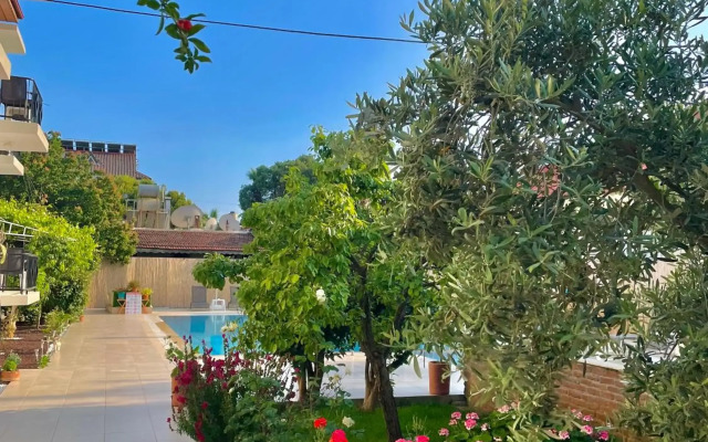 Cennet Hotel