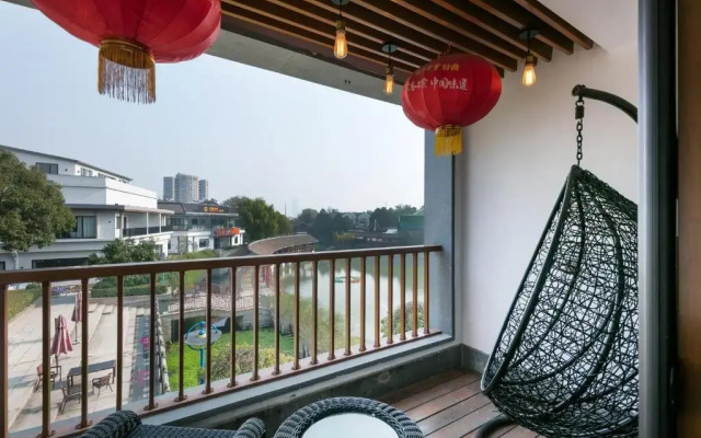 Floral Hotel Deqing Yingxi Riverside