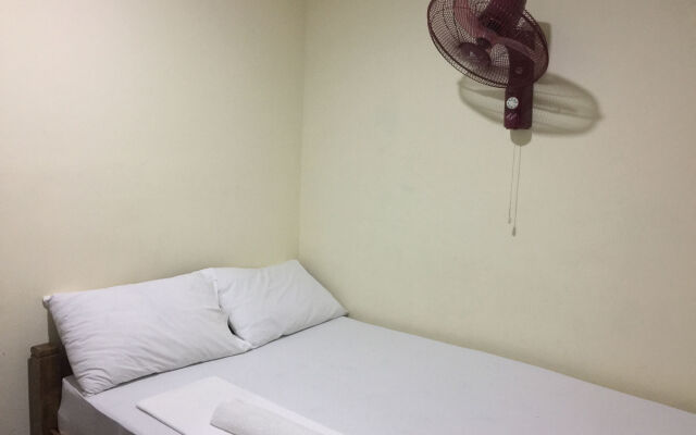 Cozy Coron Inn