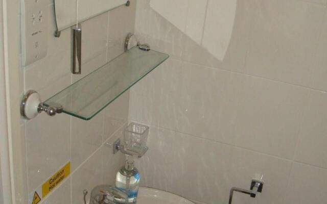 Watersedge Guest House