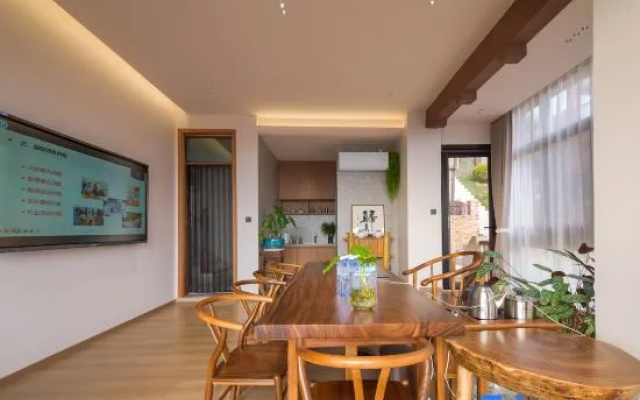 Cloud Villa · Yun Duan Jing Yuan Mountain View Homestay ( Zhangjiajie National Forest Park Branch) – Restaurant – Zhangjiajie