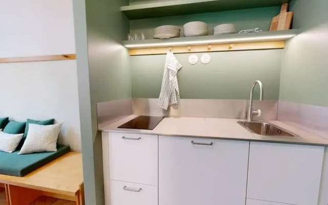 Altido Delightful 1bed Studio w Shared Co-working Space