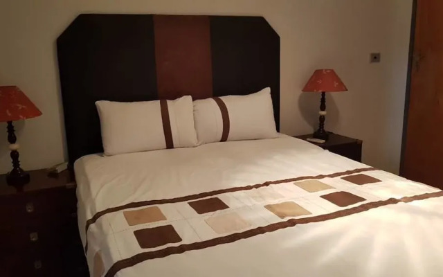 Green House BnB - 'Swiss German'