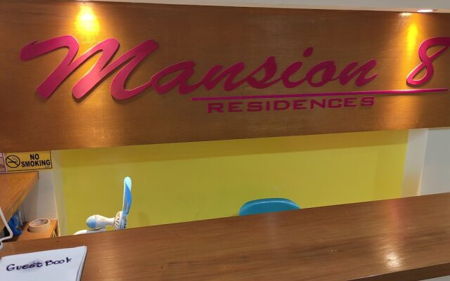 Mansion 8 Residences