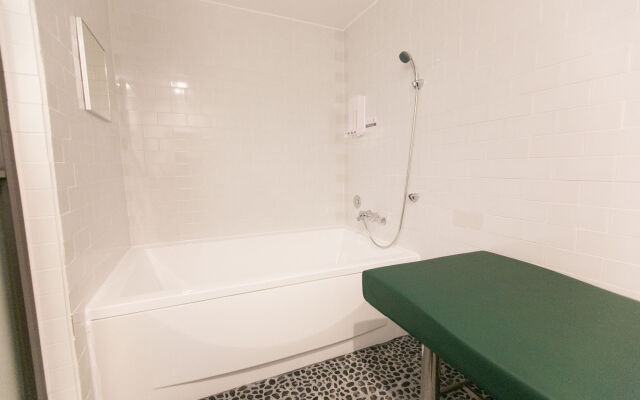 February Hotel Songdo Amnam