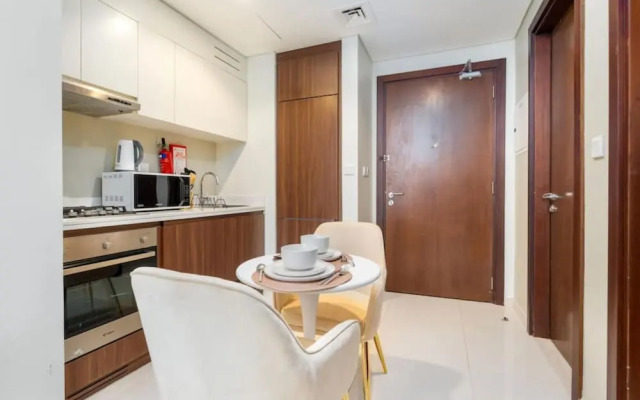 1 BR Burj Khalifa View at Vera