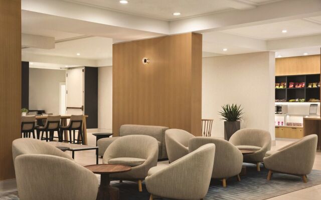 Radisson Hotel Seattle Airport