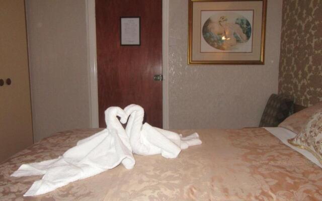 The Rowan Hotel