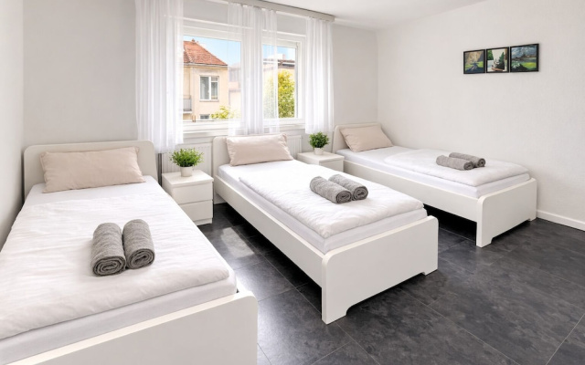 Frankfurt Airport view apartments