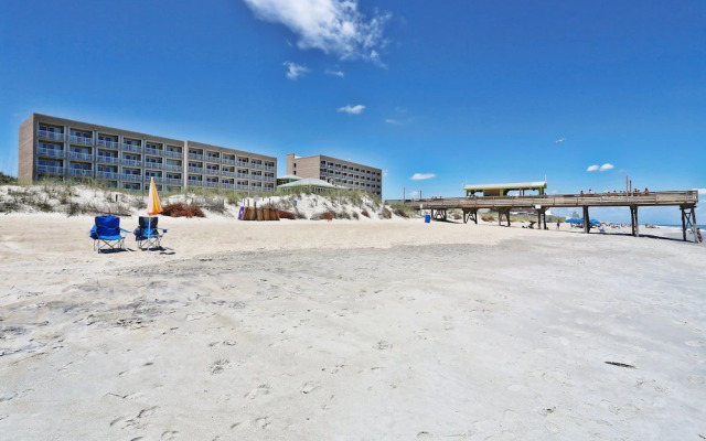 Golden Sands Carolina Beach Oceanfront, Tapestry by Hilton