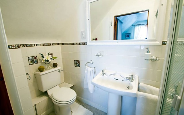Anchorage B&B