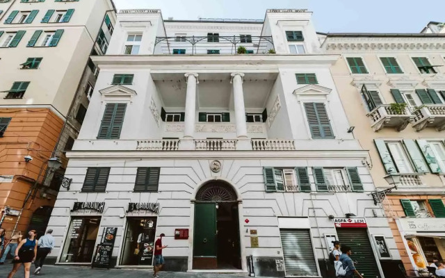 New Apartament in historical Genoa center