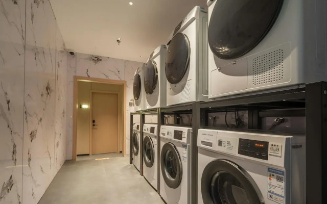 Shanghai Hills&Dengba Youth Hostel