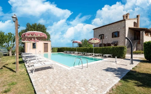 Apartment in a Country House With 2 Pools