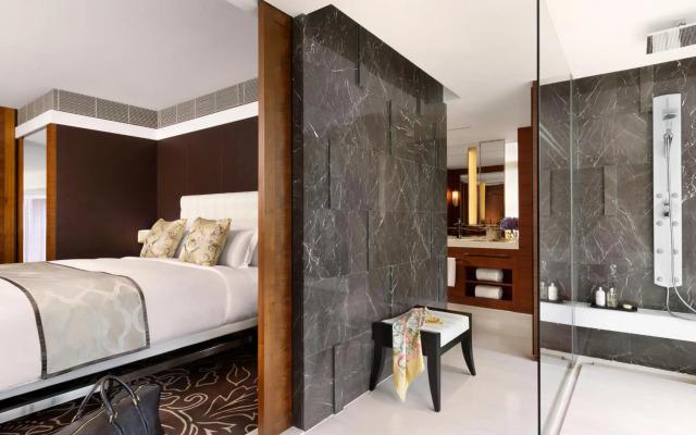 The Langham, Shanghai, Xintiandi