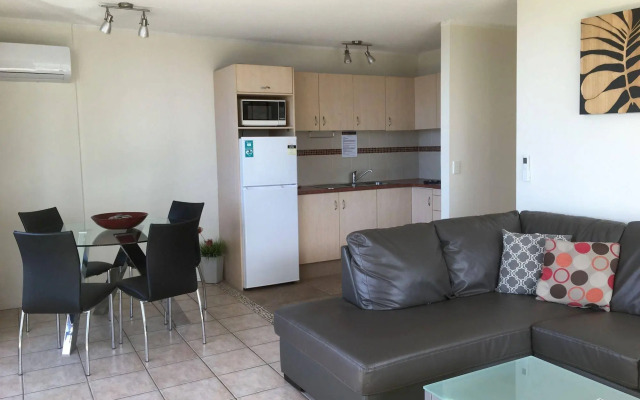 Hi Ho Beach Apartments on Broadbeach