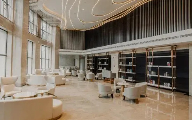 Harbin time coast hot springs business hotel