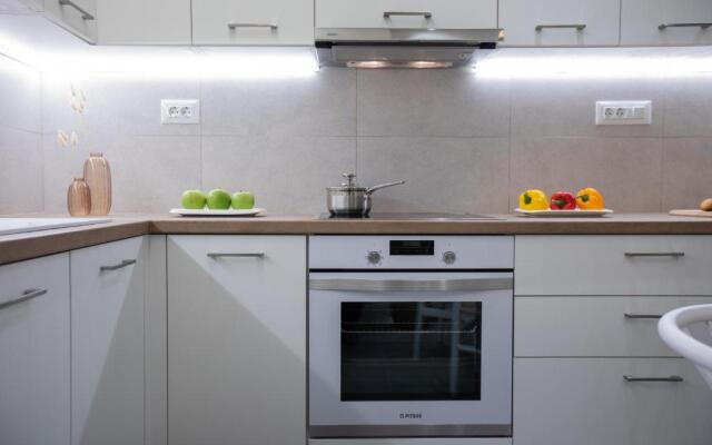 Anemelia Luxury Apartments