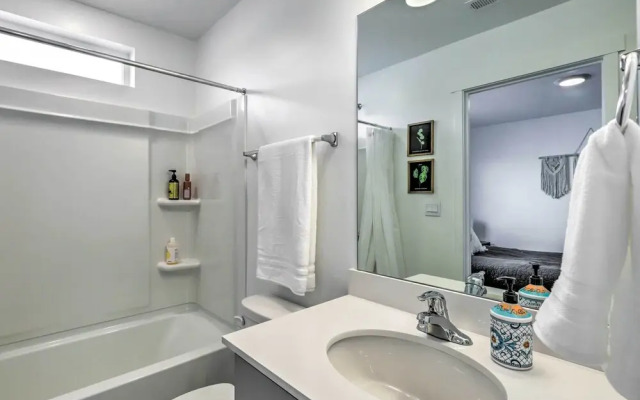 Modern Mountain Townhome - Ski Nearby
