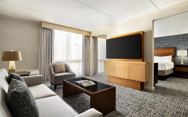 Doubletree by Hilton Pittsburgh — Green Tree