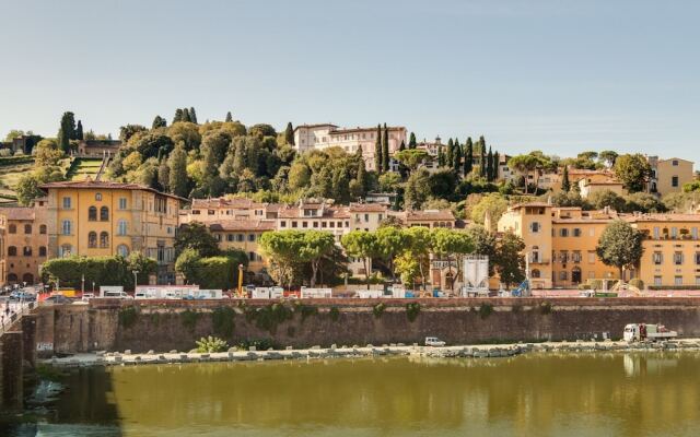 Lungarno Alle Grazie