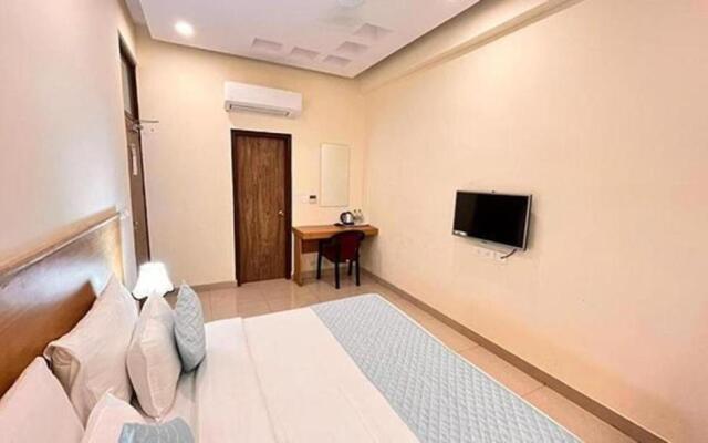 FabHotel Corporate Town