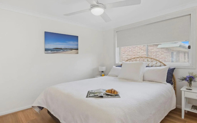 Ancora - STAY three PAY two