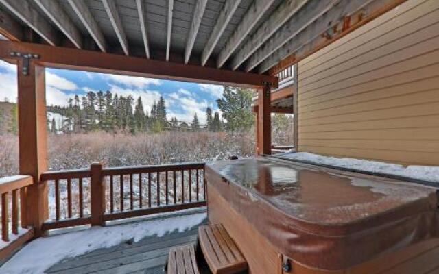 102 Willows Way Townhouse