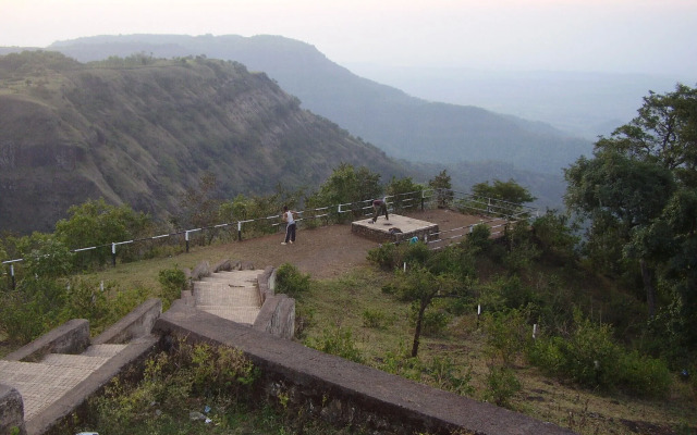 Hotel Shripad Continental