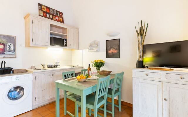 Boutique Holiday Home in Sanary-sur-mer With Terrace