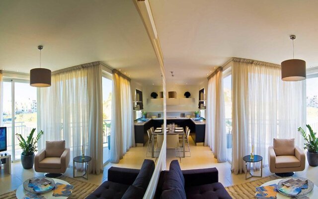 Hillock Residence Apartments