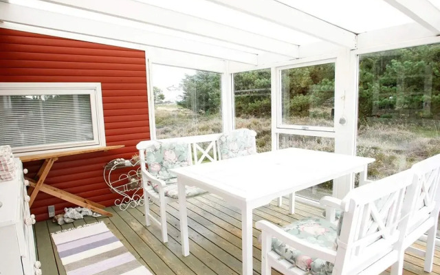 6 Person Holiday Home in Albaek