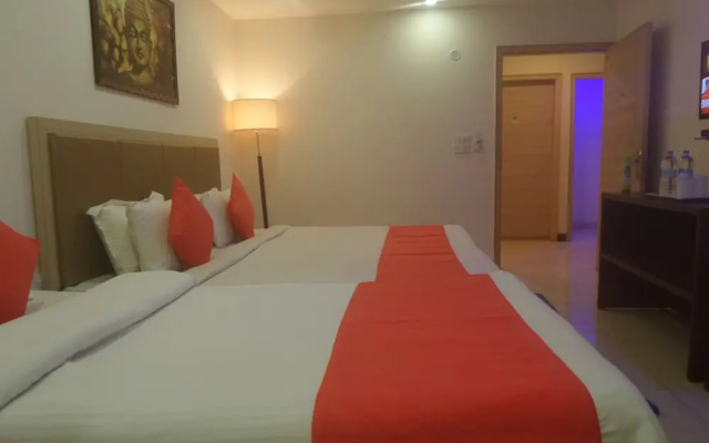 Airport Hotel Mahal
