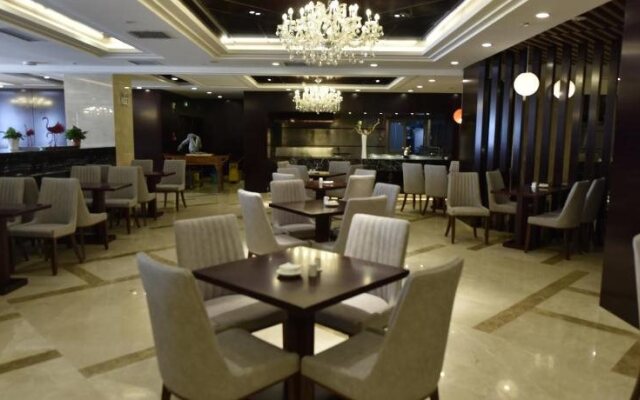 Dunhuang Hua Xia International Hotel
