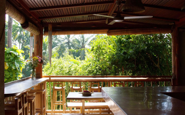 Gaia Retreat Center