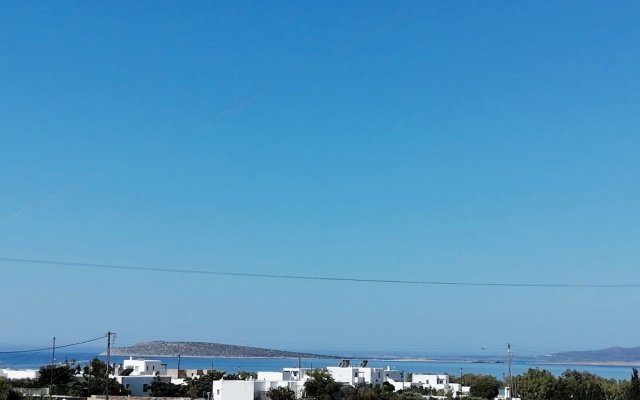 Paros King Luxury Apartments