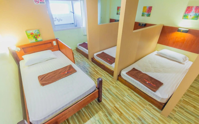 Phangan Barsay Hostel – Guest Rooms – Koh Phangan