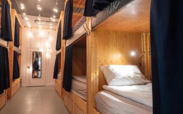 BunkHaus Hostel