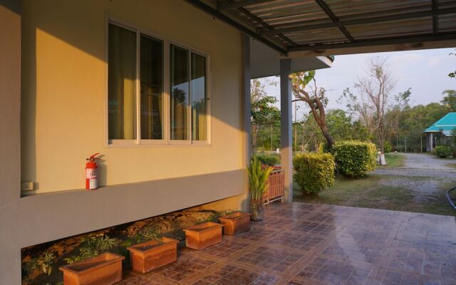 Ruenkhawhom Residence