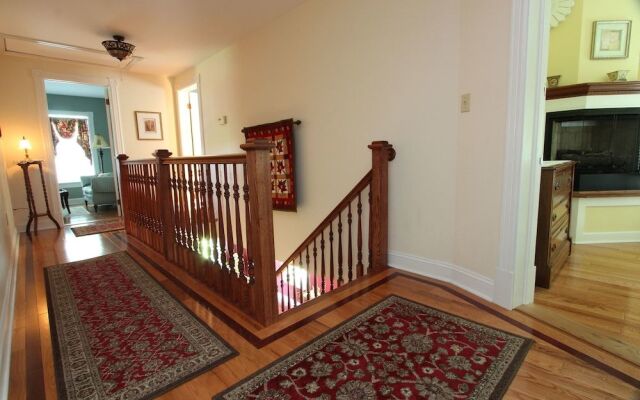 Maple Shade Bed & Breakfast