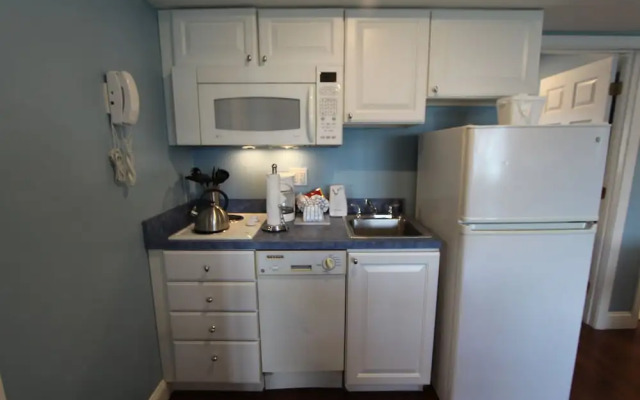 Edgewater Beach Resort, a VRI resort