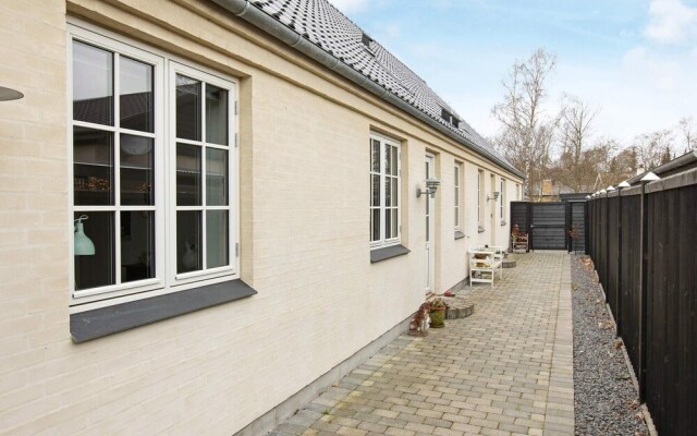 6 Person Holiday Home in Gilleleje