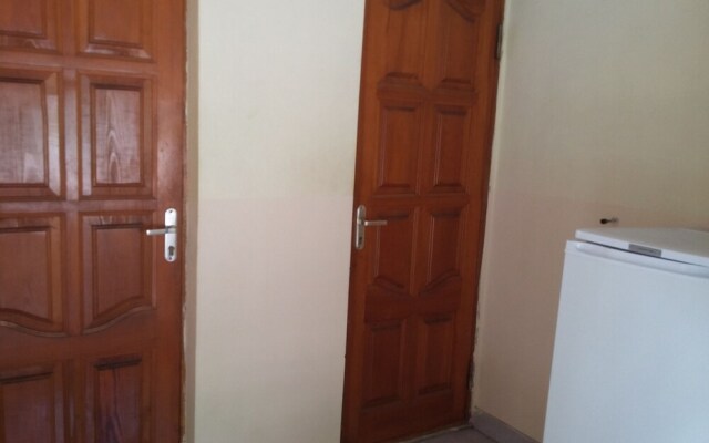 Guest House MishLen
