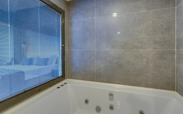 Signature Blue Resort Kuşadası
