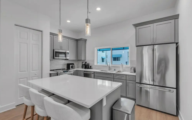 Azul Townhomes A3 - Sunrise